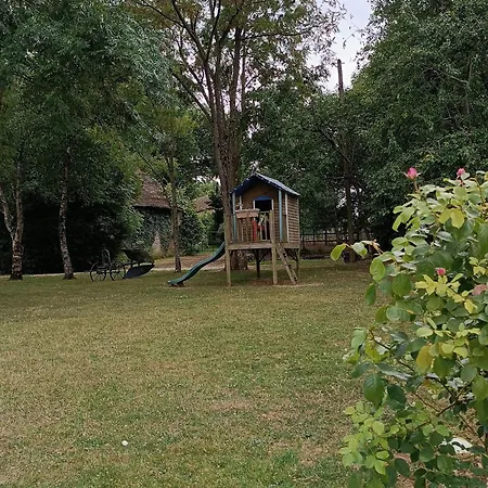 Arçonnay, 5 Bedrooms, 14 Persons - Fr-1-410-300 Arconnay