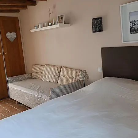 Arçonnay, 5 Bedrooms, 14 Persons - Fr-1-410-300 Hébergement de vacances Arconnay
